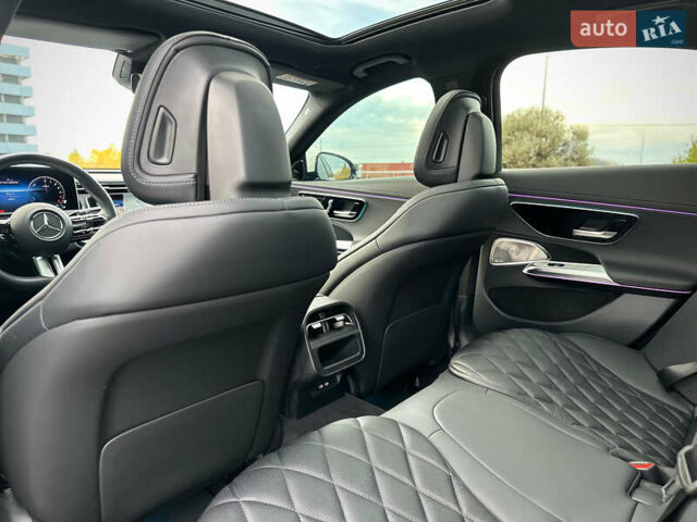 Белый Мерседес Е-Класс, объемом двигателя 1.99 л и пробегом 18 тыс. км за 98000 $, фото 93 на Automoto.ua