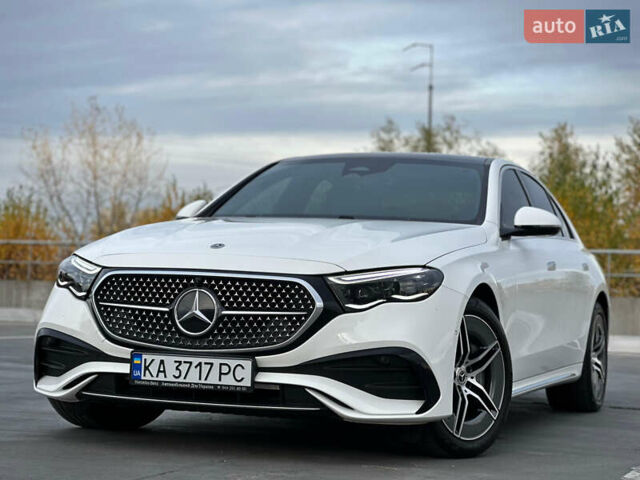 Белый Мерседес Е-Класс, объемом двигателя 1.99 л и пробегом 18 тыс. км за 98000 $, фото 6 на Automoto.ua