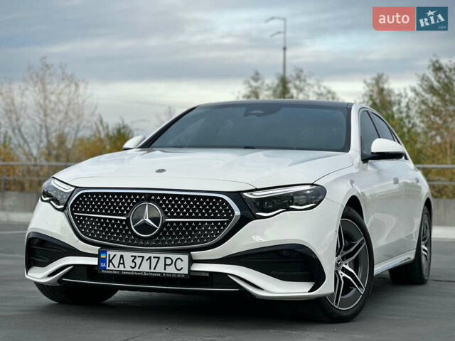 Белый Мерседес Е-Класс, объемом двигателя 1.99 л и пробегом 18 тыс. км за 98000 $, фото 23 на Automoto.ua