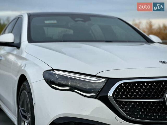 Белый Мерседес Е-Класс, объемом двигателя 1.99 л и пробегом 18 тыс. км за 98000 $, фото 22 на Automoto.ua