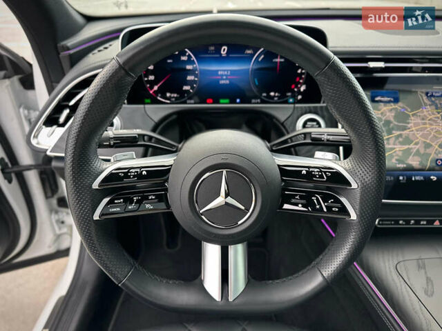 Белый Мерседес Е-Класс, объемом двигателя 1.99 л и пробегом 18 тыс. км за 98000 $, фото 87 на Automoto.ua