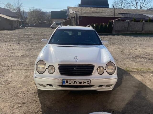 Білий Мерседес Е-Клас, об'ємом двигуна 2.7 л та пробігом 477 тис. км за 4200 $, фото 1 на Automoto.ua