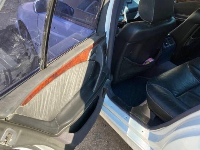 Білий Мерседес Е-Клас, об'ємом двигуна 2.7 л та пробігом 477 тис. км за 4200 $, фото 5 на Automoto.ua