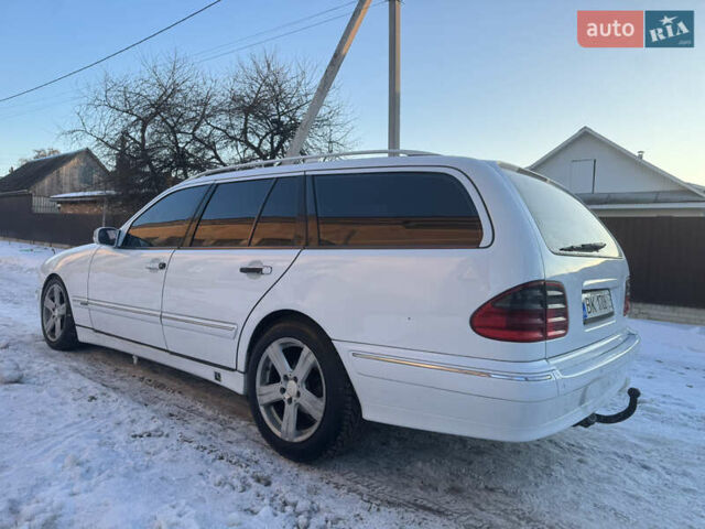 Білий Мерседес Е-Клас, об'ємом двигуна 3.22 л та пробігом 450 тис. км за 2666 $, фото 10 на Automoto.ua