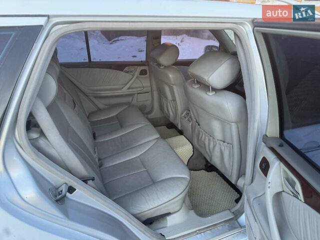 Білий Мерседес Е-Клас, об'ємом двигуна 3.22 л та пробігом 450 тис. км за 2666 $, фото 19 на Automoto.ua