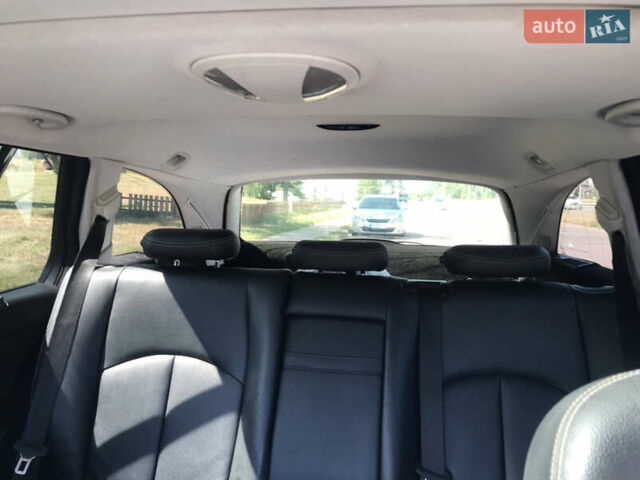 Білий Мерседес Е-Клас, об'ємом двигуна 2.99 л та пробігом 316 тис. км за 6300 $, фото 13 на Automoto.ua