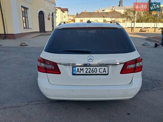 Білий Мерседес Е-Клас, об'ємом двигуна 2.14 л та пробігом 246 тис. км за 12450 $, фото 2 на Automoto.ua