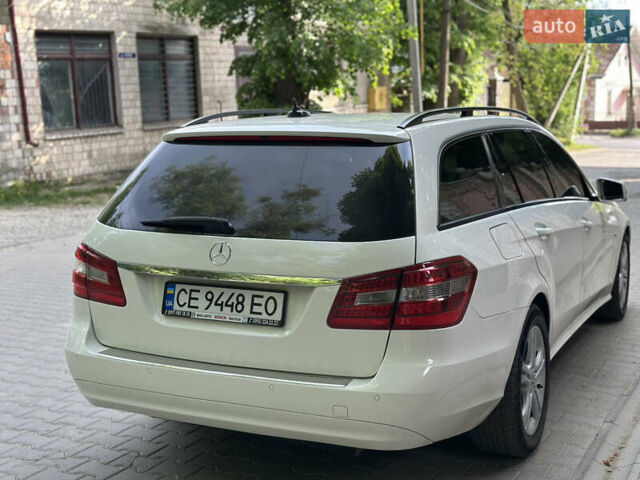 Білий Мерседес Е-Клас, об'ємом двигуна 2.2 л та пробігом 580 тис. км за 9500 $, фото 4 на Automoto.ua