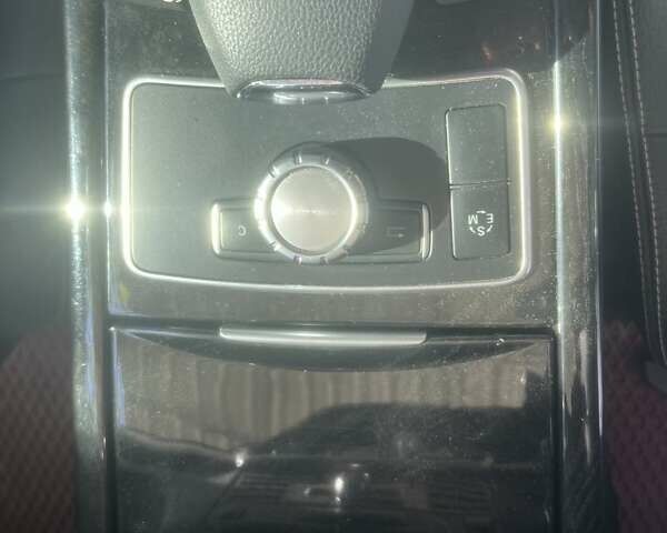 Белый Мерседес Е-Класс, объемом двигателя 2.1 л и пробегом 324 тыс. км за 14400 $, фото 14 на Automoto.ua