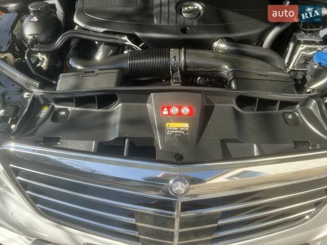 Белый Мерседес Е-Класс, объемом двигателя 2.1 л и пробегом 324 тыс. км за 14400 $, фото 6 на Automoto.ua