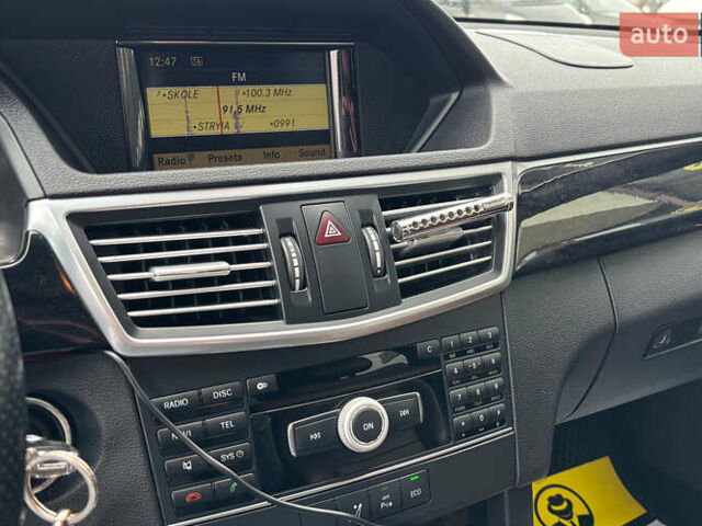 Белый Мерседес Е-Класс, объемом двигателя 2.14 л и пробегом 290 тыс. км за 13200 $, фото 11 на Automoto.ua