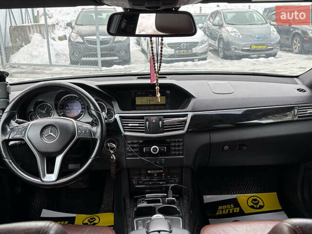 Белый Мерседес Е-Класс, объемом двигателя 2.14 л и пробегом 290 тыс. км за 13200 $, фото 9 на Automoto.ua