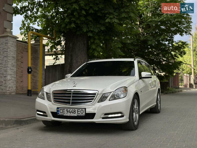 Білий Мерседес Е-Клас, об'ємом двигуна 2.2 л та пробігом 580 тис. км за 9500 $, фото 3 на Automoto.ua
