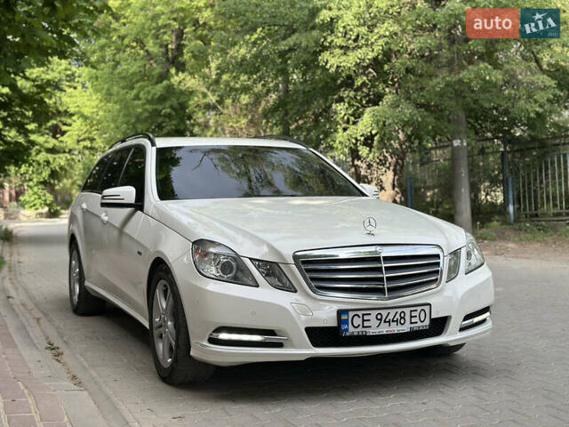 Білий Мерседес Е-Клас, об'ємом двигуна 2.2 л та пробігом 580 тис. км за 9500 $, фото 8 на Automoto.ua