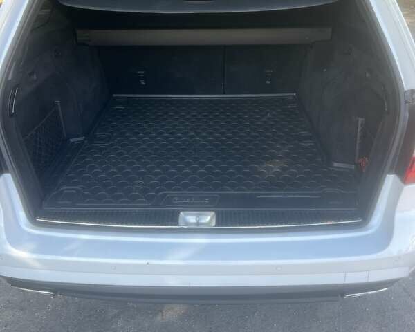 Белый Мерседес Е-Класс, объемом двигателя 2.1 л и пробегом 324 тыс. км за 14400 $, фото 15 на Automoto.ua