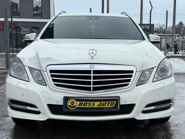 Білий Мерседес Е-Клас, об'ємом двигуна 0 л та пробігом 290 тис. км за 290 $, фото 1 на Automoto.ua