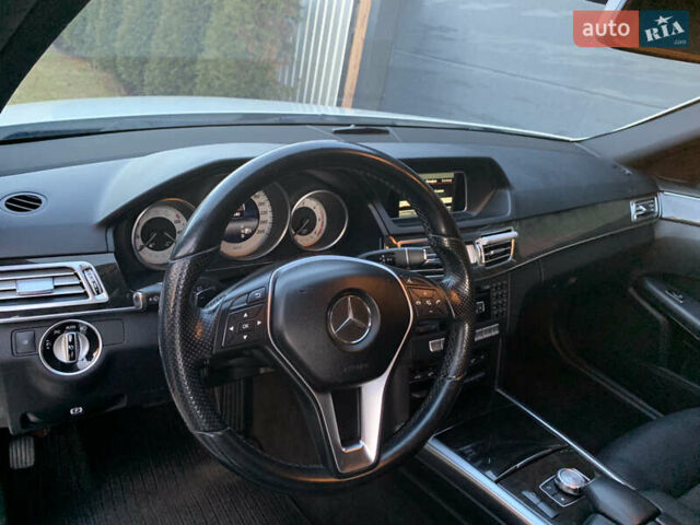 Белый Мерседес Е-Класс, объемом двигателя 2.1 л и пробегом 320 тыс. км за 16800 $, фото 34 на Automoto.ua