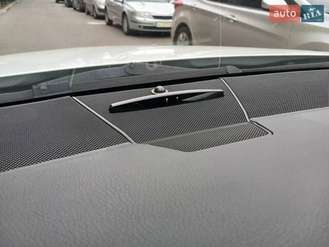 Білий Мерседес Е-Клас, об'ємом двигуна 2.2 л та пробігом 320 тис. км за 14300 $, фото 42 на Automoto.ua