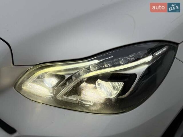 Білий Мерседес Е-Клас, об'ємом двигуна 2.2 л та пробігом 320 тис. км за 14300 $, фото 31 на Automoto.ua