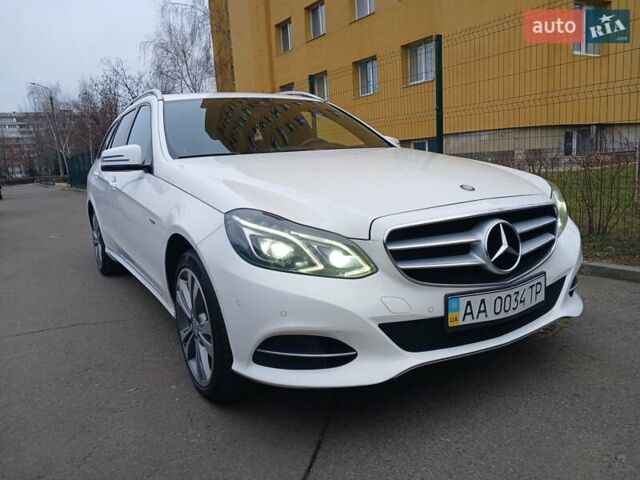 Білий Мерседес Е-Клас, об'ємом двигуна 2.2 л та пробігом 320 тис. км за 14300 $, фото 2 на Automoto.ua