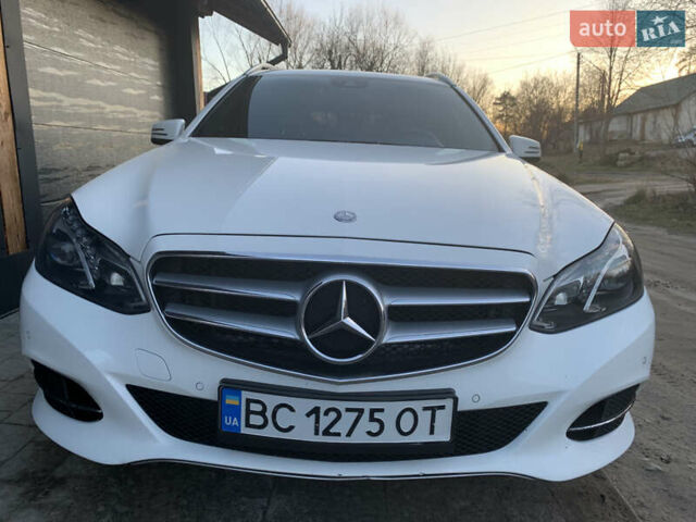 Белый Мерседес Е-Класс, объемом двигателя 2.1 л и пробегом 320 тыс. км за 16800 $, фото 3 на Automoto.ua
