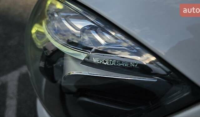 Белый Мерседес Е-Класс, объемом двигателя 2.1 л и пробегом 249 тыс. км за 15966 $, фото 17 на Automoto.ua