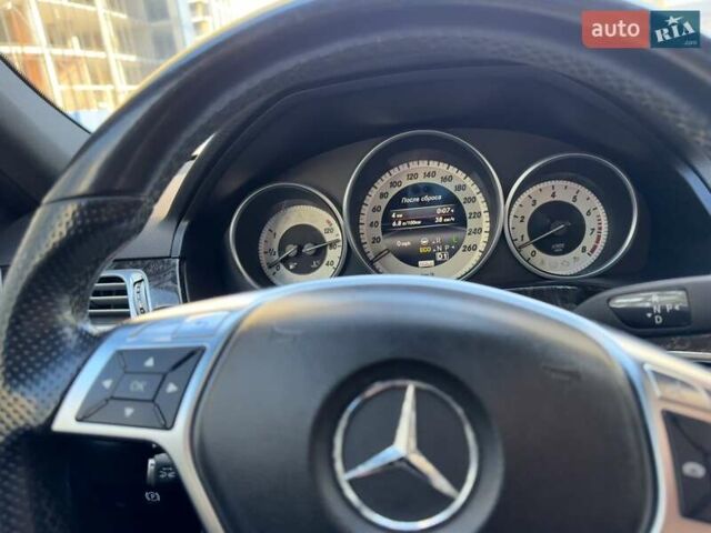 Білий Мерседес Е-Клас, об'ємом двигуна 2 л та пробігом 167 тис. км за 14800 $, фото 24 на Automoto.ua