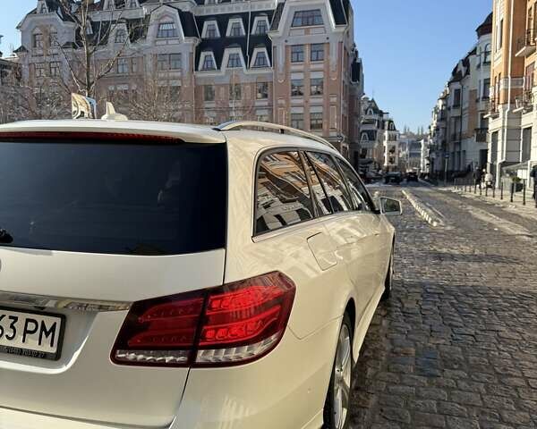 Білий Мерседес Е-Клас, об'ємом двигуна 2 л та пробігом 167 тис. км за 14800 $, фото 7 на Automoto.ua