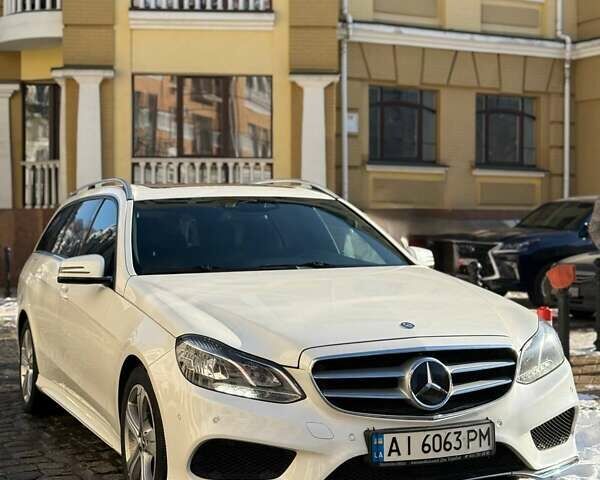 Білий Мерседес Е-Клас, об'ємом двигуна 2 л та пробігом 167 тис. км за 14800 $, фото 3 на Automoto.ua