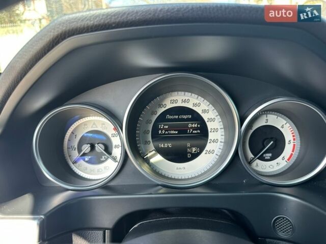 Білий Мерседес Е-Клас, об'ємом двигуна 2.2 л та пробігом 437 тис. км за 13999 $, фото 17 на Automoto.ua