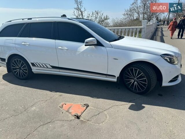 Білий Мерседес Е-Клас, об'ємом двигуна 2.2 л та пробігом 437 тис. км за 13999 $, фото 13 на Automoto.ua