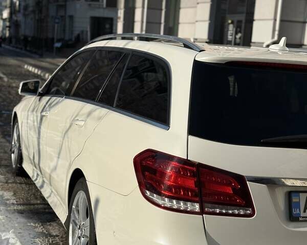 Білий Мерседес Е-Клас, об'ємом двигуна 2 л та пробігом 167 тис. км за 14800 $, фото 5 на Automoto.ua
