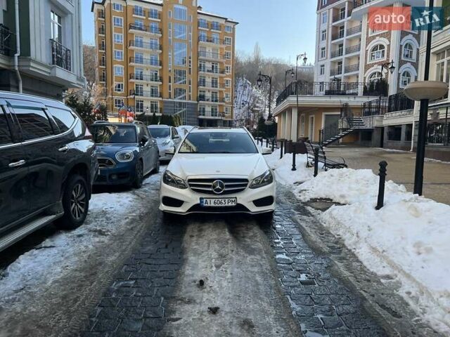 Білий Мерседес Е-Клас, об'ємом двигуна 2 л та пробігом 167 тис. км за 14800 $, фото 12 на Automoto.ua