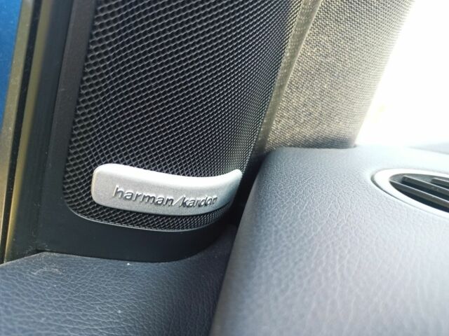 Белый Мерседес Е-Класс, объемом двигателя 0 л и пробегом 125 тыс. км за 10200 $, фото 3 на Automoto.ua