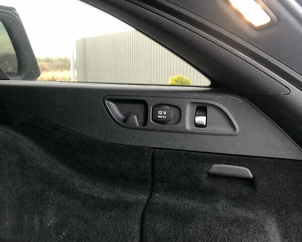 Белый Мерседес Е-Класс, объемом двигателя 1.95 л и пробегом 245 тыс. км за 20999 $, фото 31 на Automoto.ua