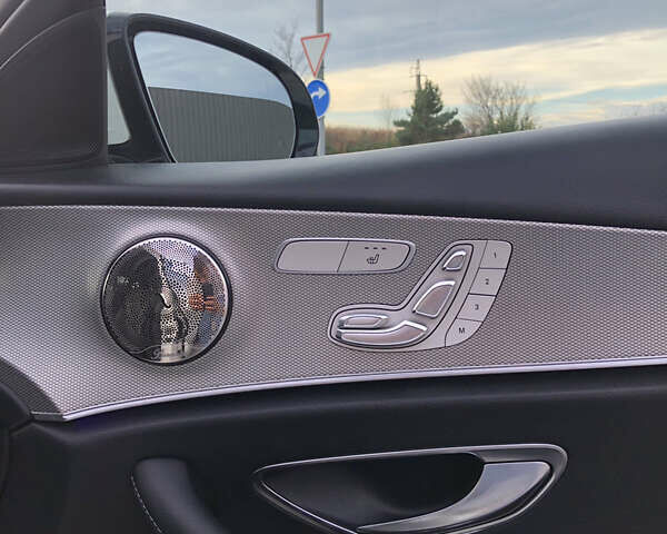 Белый Мерседес Е-Класс, объемом двигателя 1.95 л и пробегом 245 тыс. км за 20999 $, фото 23 на Automoto.ua