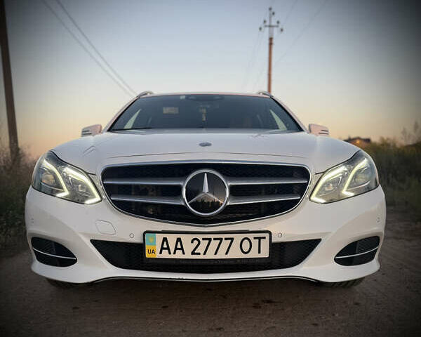 Белый Мерседес Е-Класс, объемом двигателя 3 л и пробегом 232 тыс. км за 20000 $, фото 20 на Automoto.ua