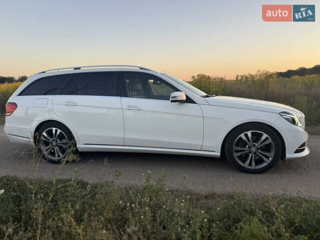 Белый Мерседес Е-Класс, объемом двигателя 3 л и пробегом 232 тыс. км за 20000 $, фото 24 на Automoto.ua