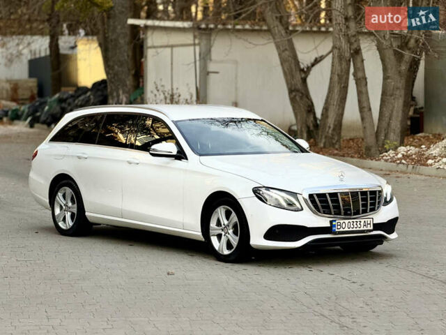 Белый Мерседес Е-Класс, объемом двигателя 2.14 л и пробегом 366 тыс. км за 22999 $, фото 7 на Automoto.ua