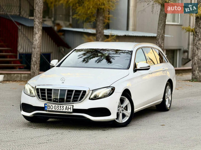 Белый Мерседес Е-Класс, объемом двигателя 2.14 л и пробегом 366 тыс. км за 22999 $, фото 10 на Automoto.ua