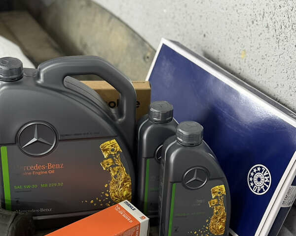 Білий Мерседес Е-Клас, об'ємом двигуна 2 л та пробігом 280 тис. км за 26499 $, фото 63 на Automoto.ua