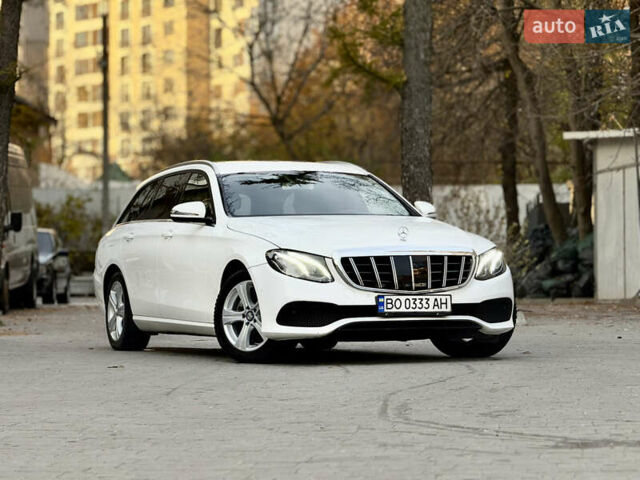 Белый Мерседес Е-Класс, объемом двигателя 2.14 л и пробегом 366 тыс. км за 22999 $, фото 17 на Automoto.ua