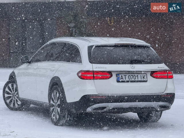 Білий Мерседес Е-Клас, об'ємом двигуна 2 л та пробігом 280 тис. км за 26499 $, фото 18 на Automoto.ua