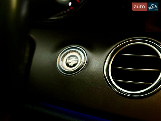 Белый Мерседес Е-Класс, объемом двигателя 2.14 л и пробегом 366 тыс. км за 22999 $, фото 71 на Automoto.ua