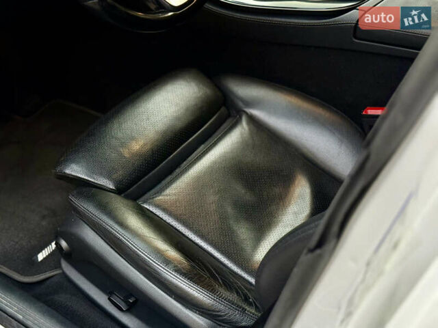 Белый Мерседес Е-Класс, объемом двигателя 2.14 л и пробегом 366 тыс. км за 22999 $, фото 42 на Automoto.ua