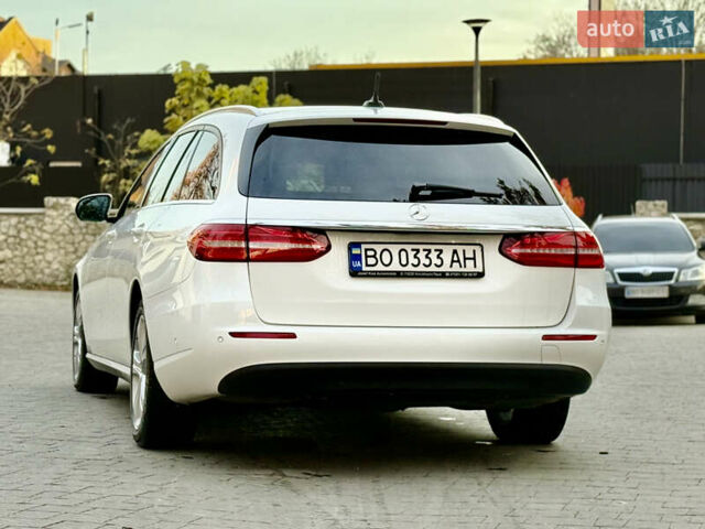 Белый Мерседес Е-Класс, объемом двигателя 2.14 л и пробегом 366 тыс. км за 22999 $, фото 24 на Automoto.ua