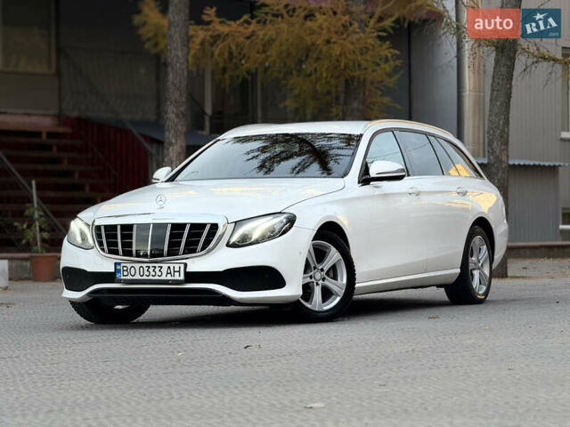 Белый Мерседес Е-Класс, объемом двигателя 2.14 л и пробегом 366 тыс. км за 22999 $, фото 12 на Automoto.ua