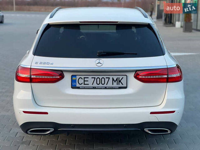 Білий Мерседес Е-Клас, об'ємом двигуна 1.95 л та пробігом 198 тис. км за 28000 $, фото 7 на Automoto.ua