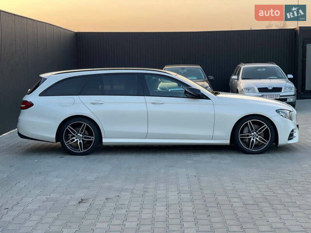 Білий Мерседес Е-Клас, об'ємом двигуна 1.95 л та пробігом 198 тис. км за 28000 $, фото 5 на Automoto.ua