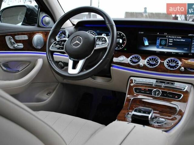 Білий Мерседес Е-Клас, об'ємом двигуна 3 л та пробігом 55 тис. км за 36500 $, фото 30 на Automoto.ua